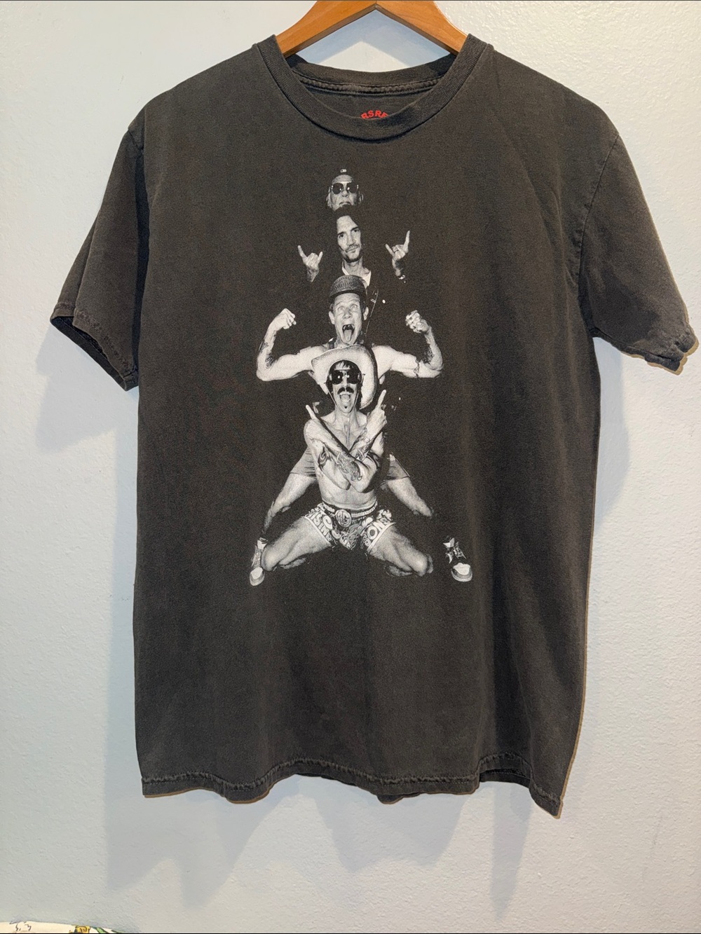 Red Hot Chili Peppers. Love World Tour 2022 Sz Small T-Shirt